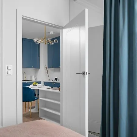 Nexthome Boutique Karolkowa Klimatyzacja Air Conditioning מלון ורשה